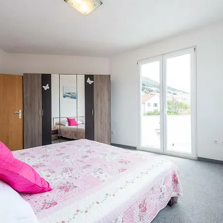 Luxury Sensation Spacious & Free Private Garage Apartmán Dubrovník